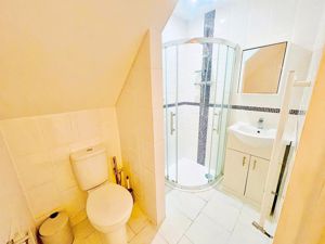 Photo 11- click for photo gallery